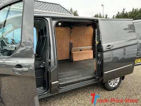 Ford Transit Custom Listing Image