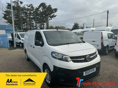 Vauxhall Vivaro Listing Image