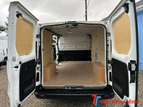 Renault Trafic Listing Image