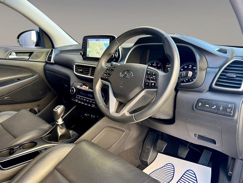 Hyundai TUCSON Listing Image