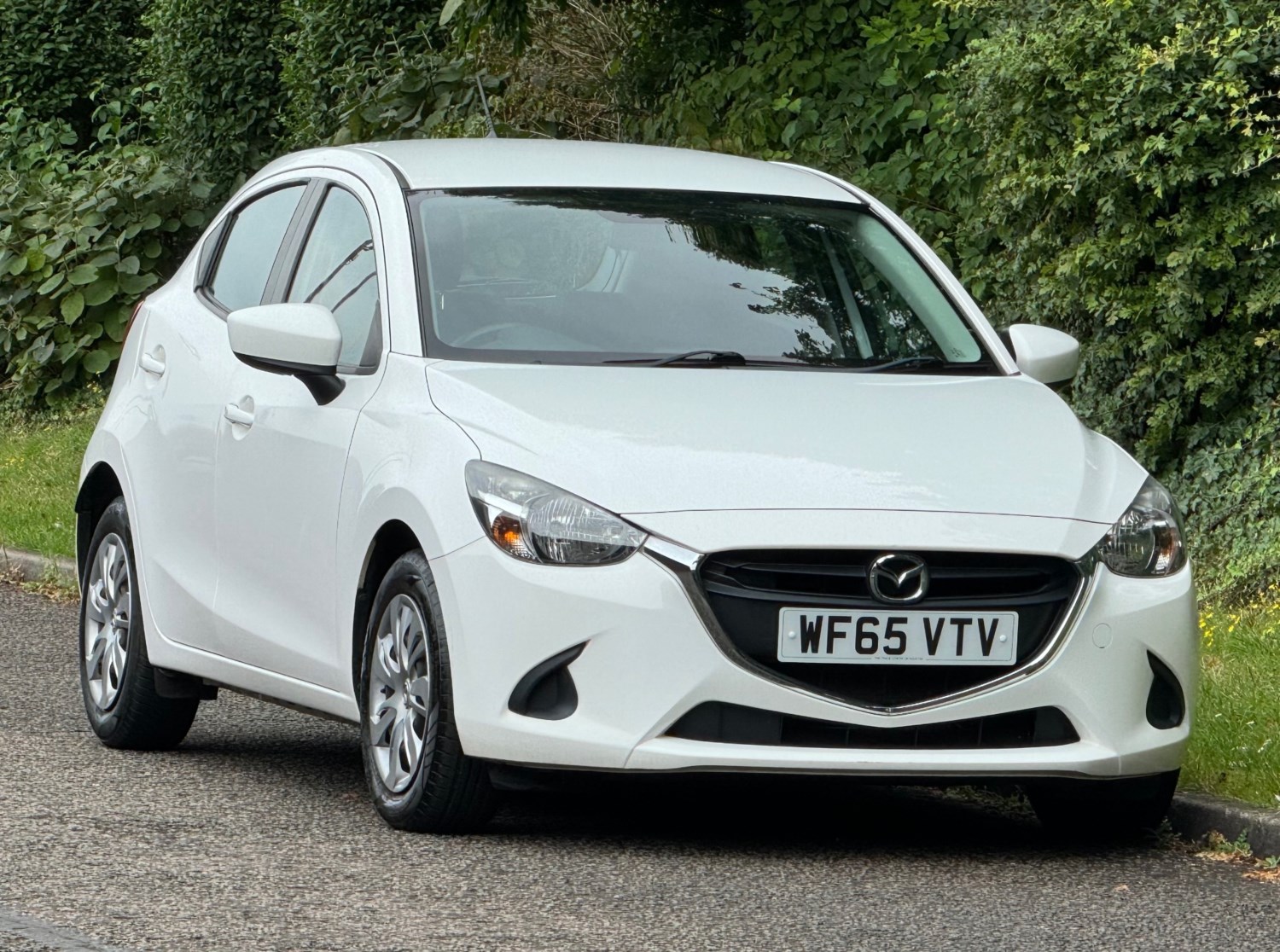 Mazda 2 Listing Image