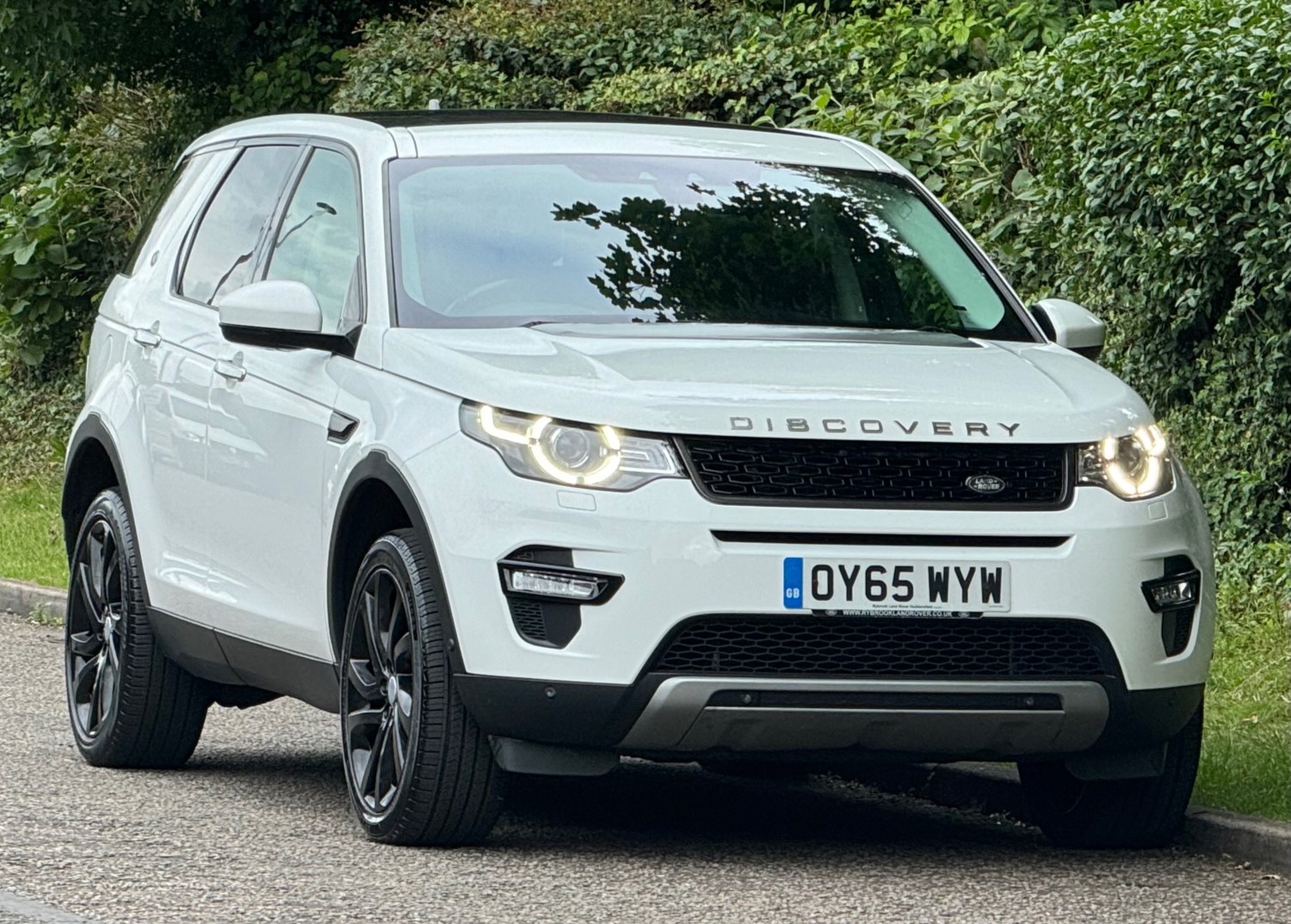 Land Rover Discovery Sport Listing Image