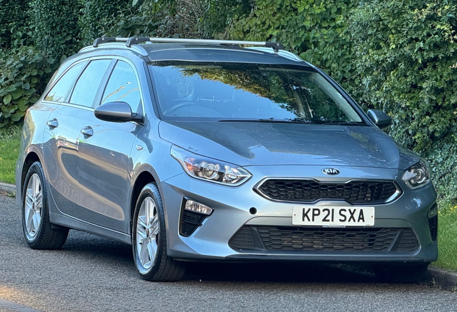 Kia Ceed Listing Image