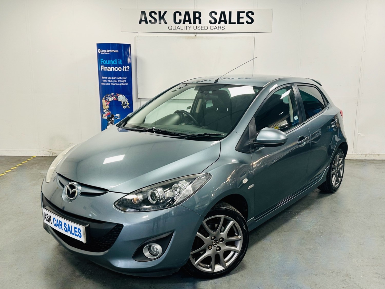 Mazda 2 Listing Image