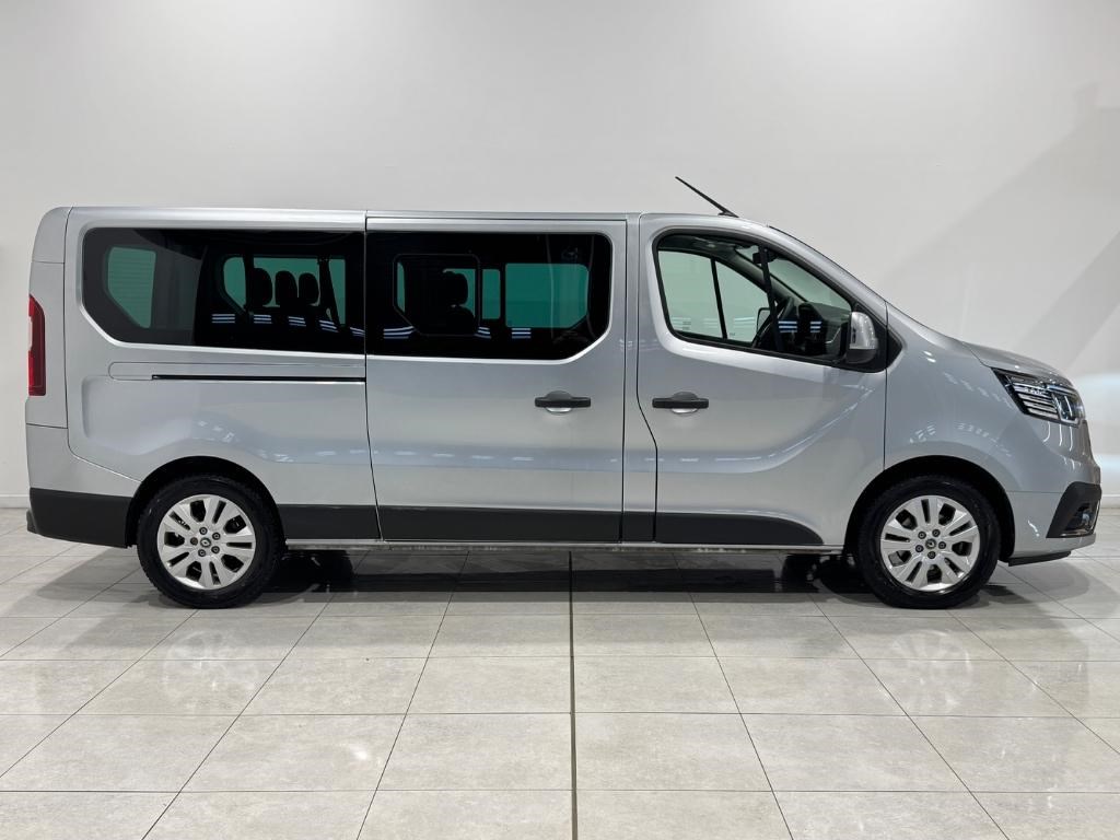 Renault Trafic Listing Image