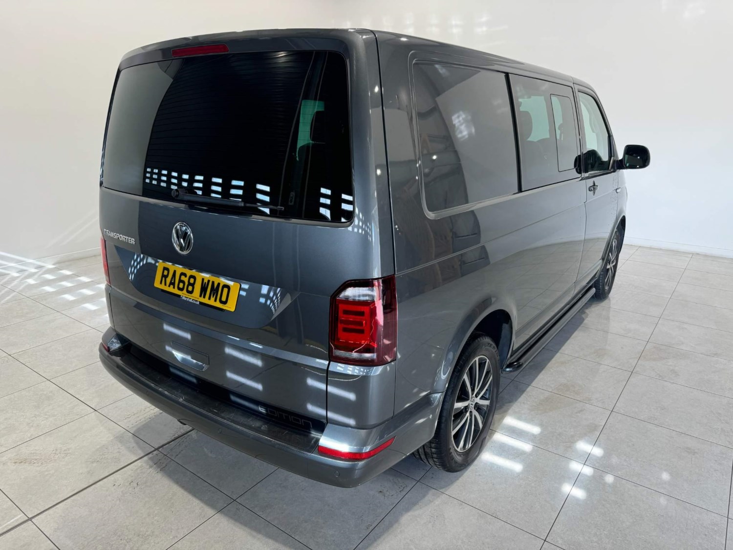 Volkswagen Transporter Listing Image