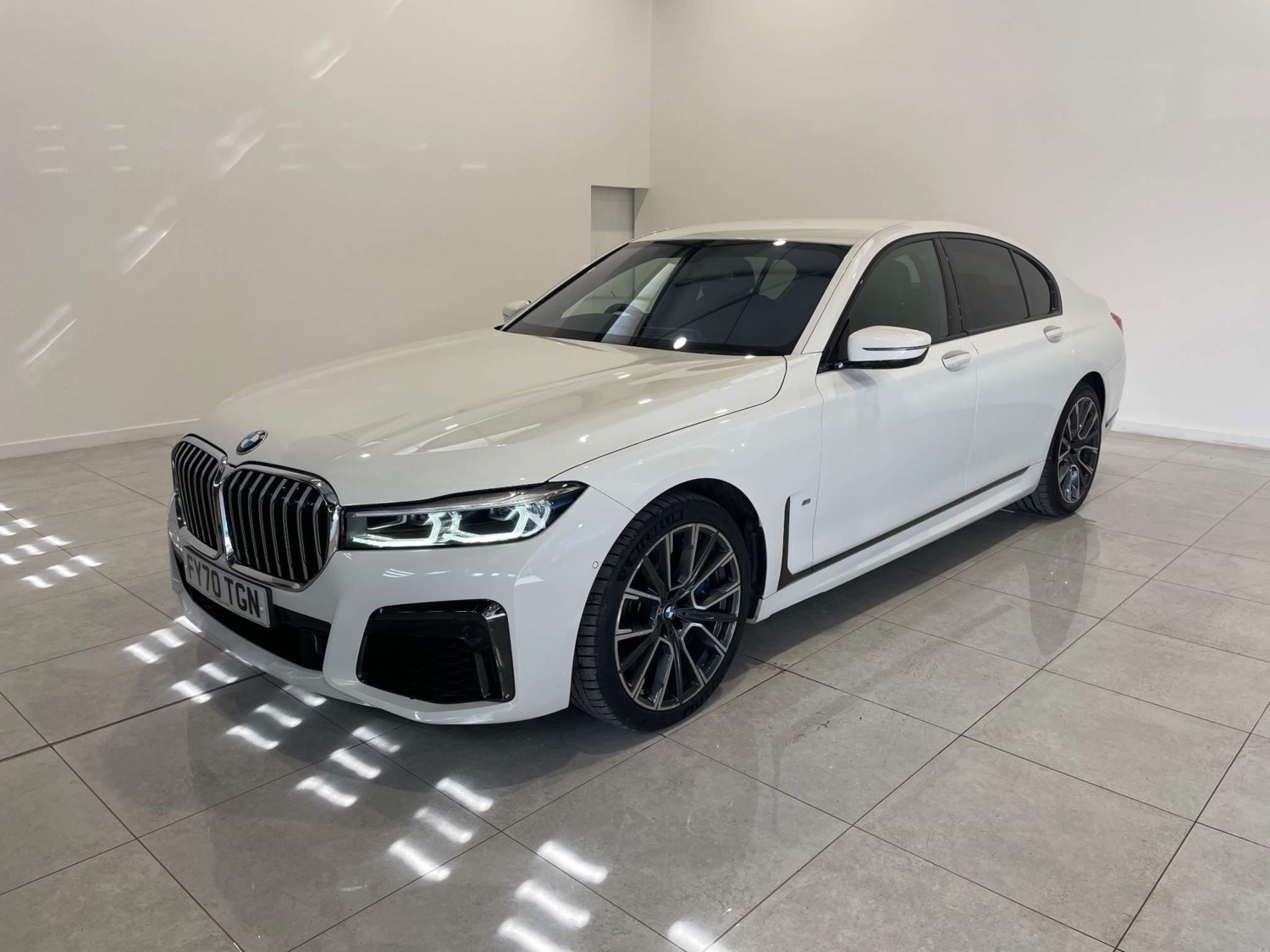 BMW 7 Series Listing Image