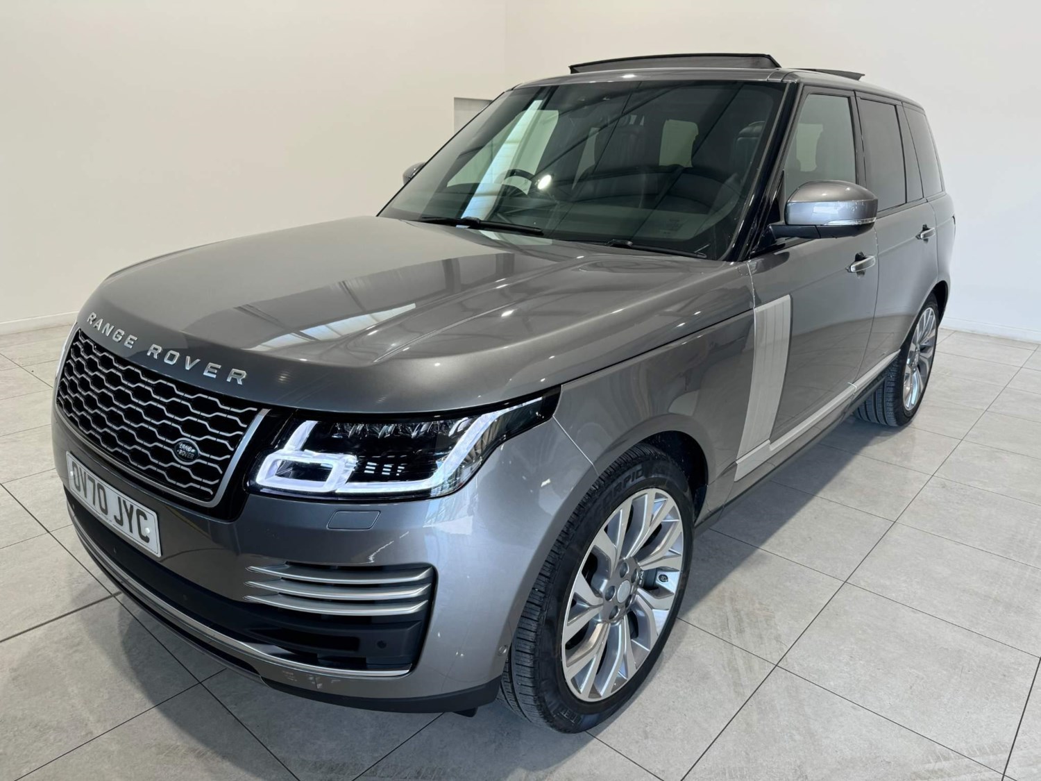 Land Rover Range Rover Listing Image