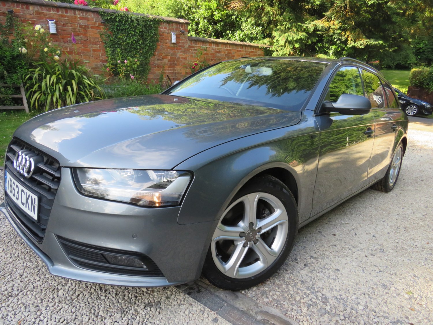 Audi A4 Listing Image