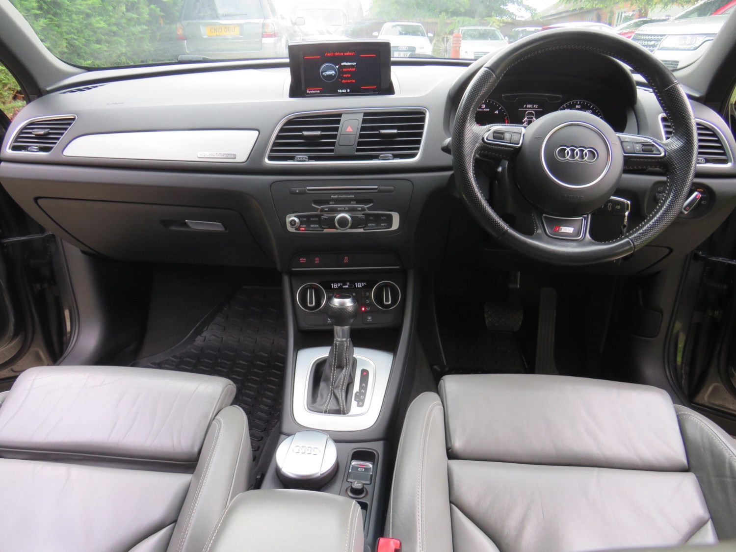 Audi Q3 Listing Image