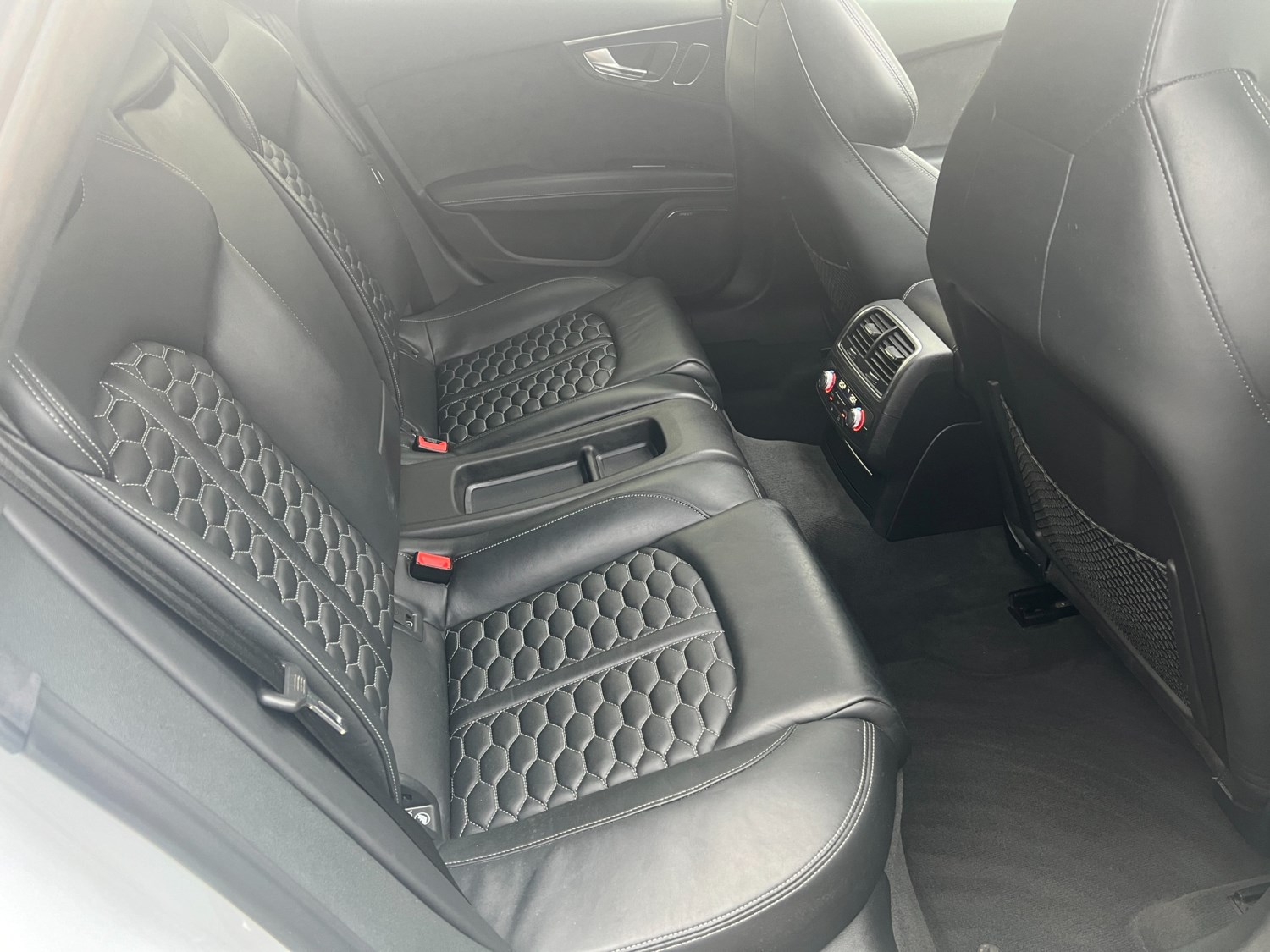 Audi RS7 Listing Image