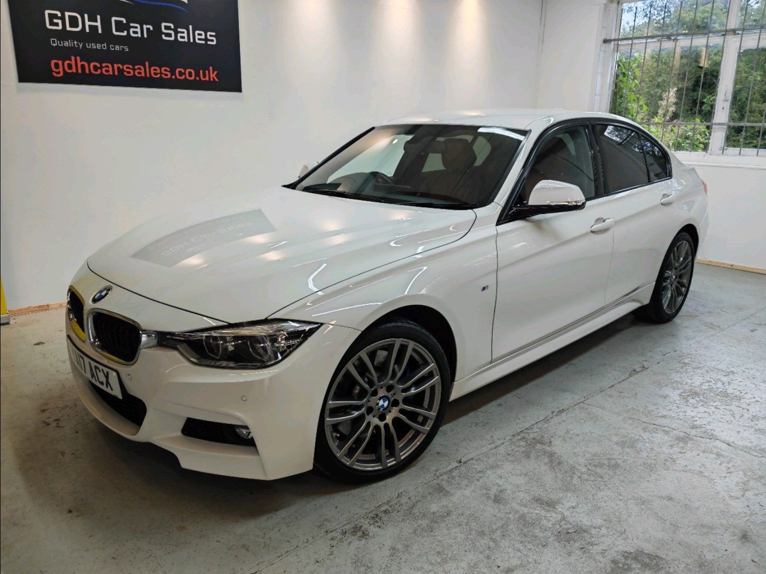 BMW 3 Series Listing Image