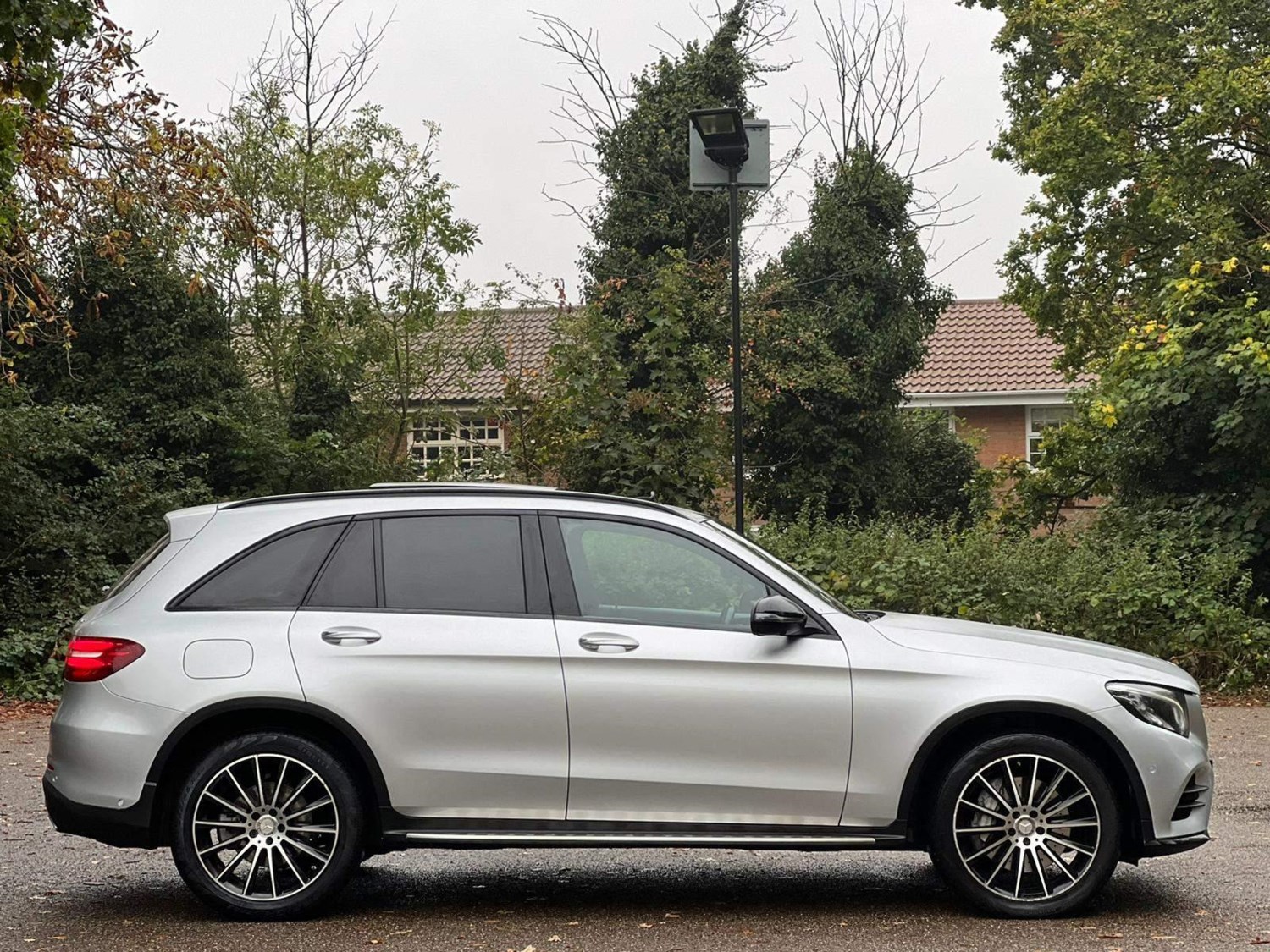 Mercedes-Benz GLC Listing Image