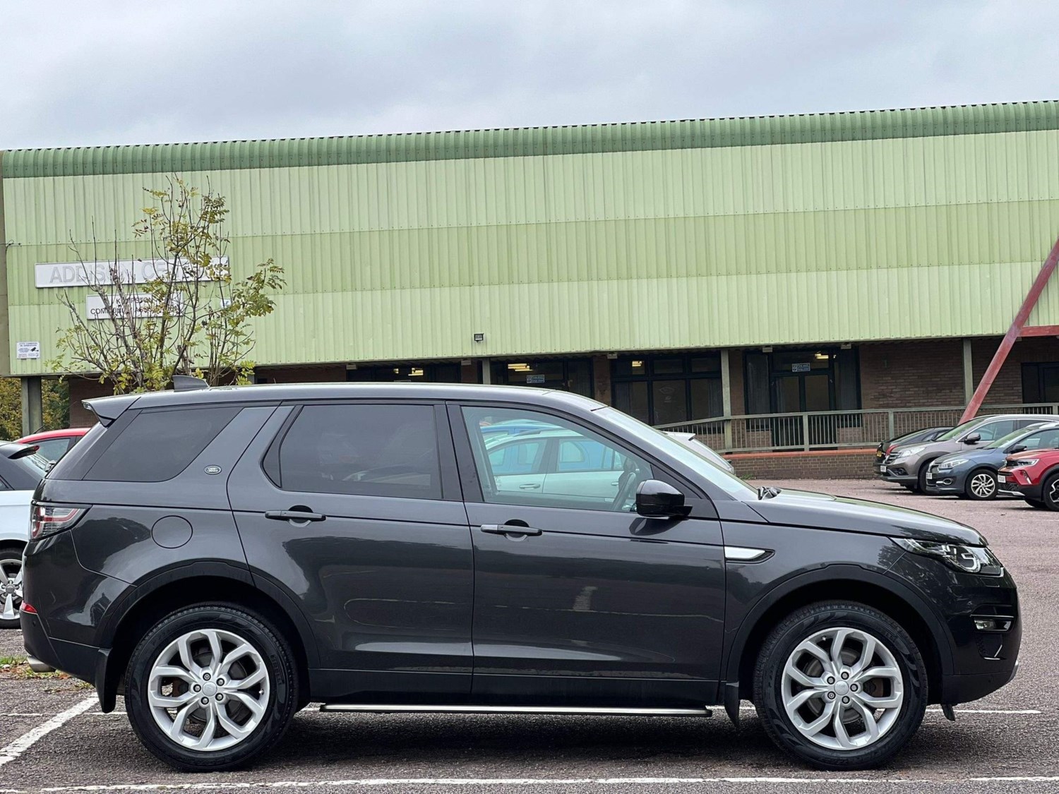 Land Rover Discovery Sport Listing Image