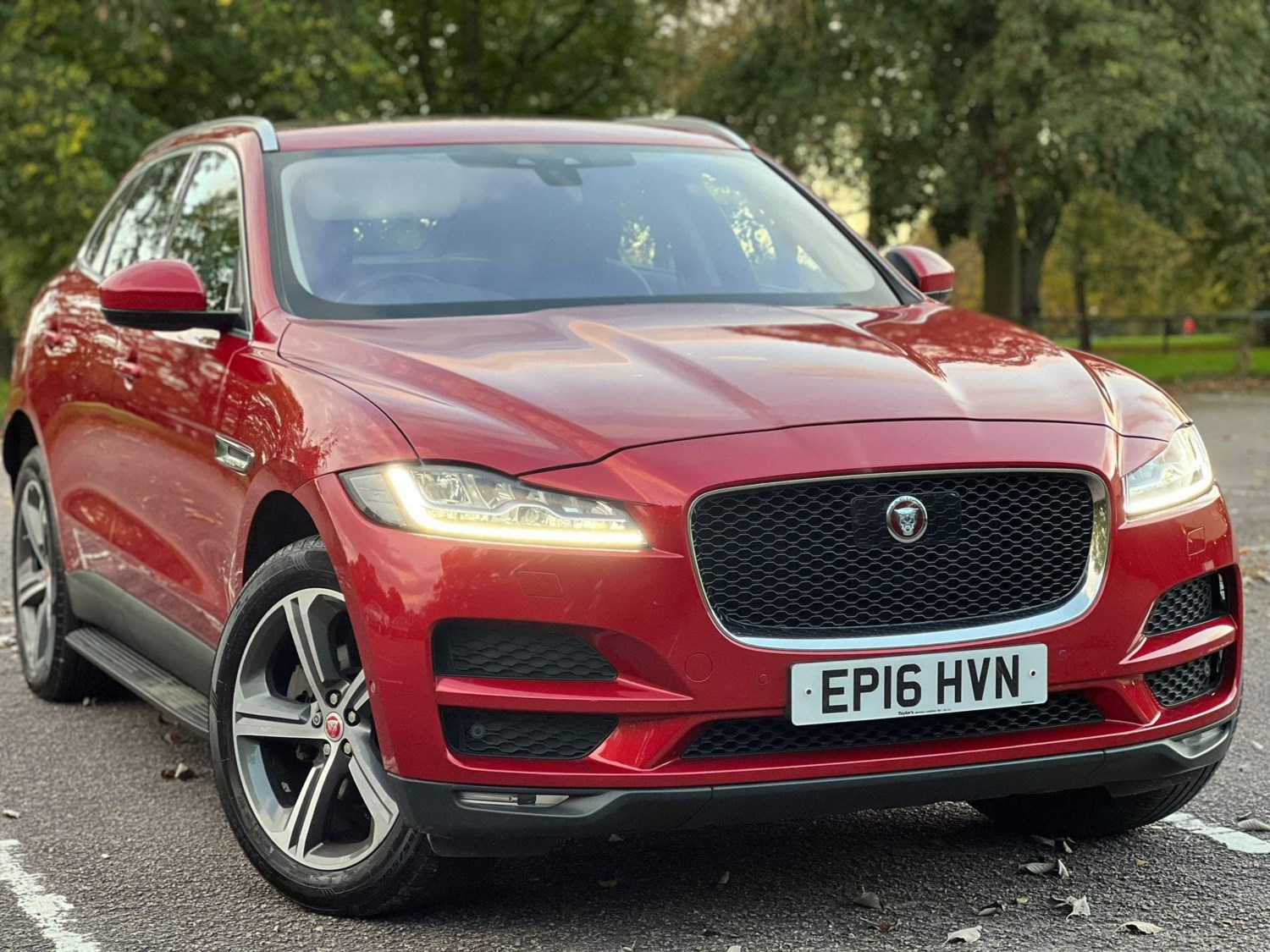 Jaguar F-PACE Listing Image