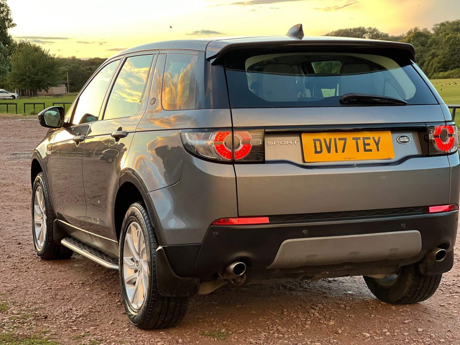 Land Rover Discovery Sport Listing Image