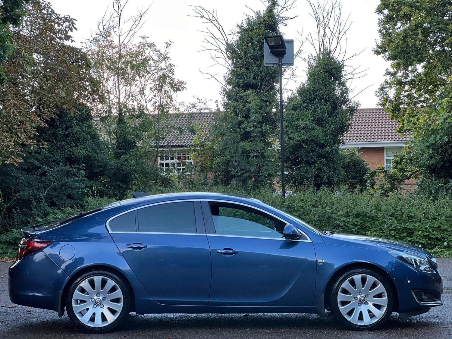 Vauxhall Insignia Listing Image