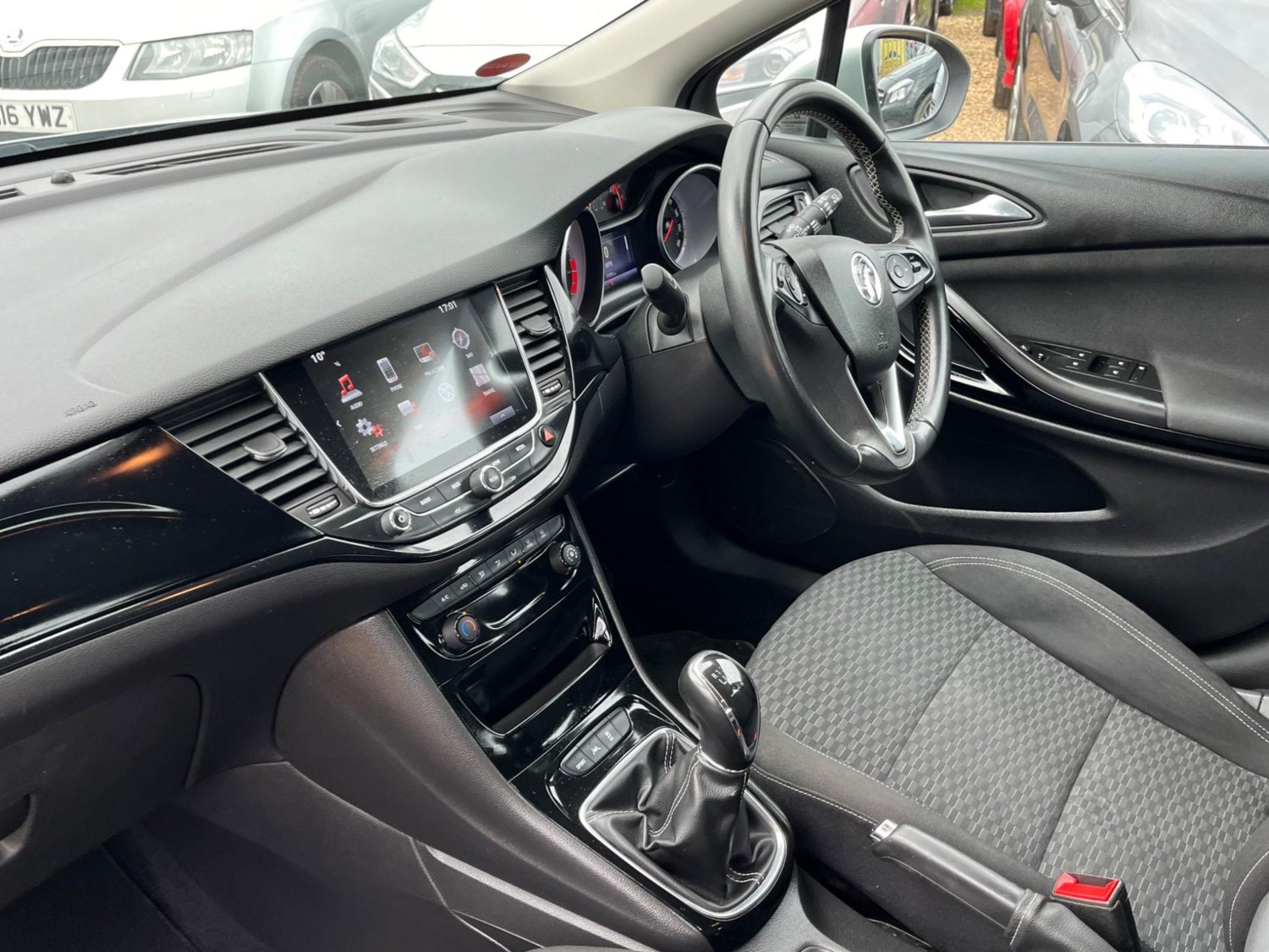 Vauxhall Astra Listing Image