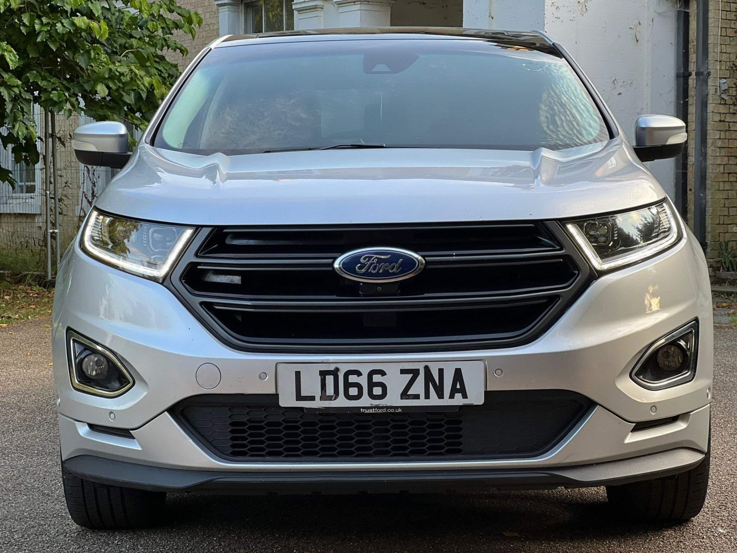 Ford Edge Listing Image