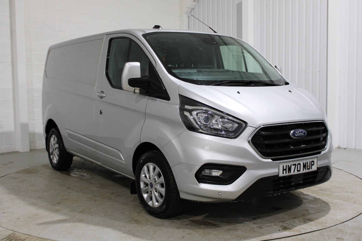 Ford Transit Custom Listing Image