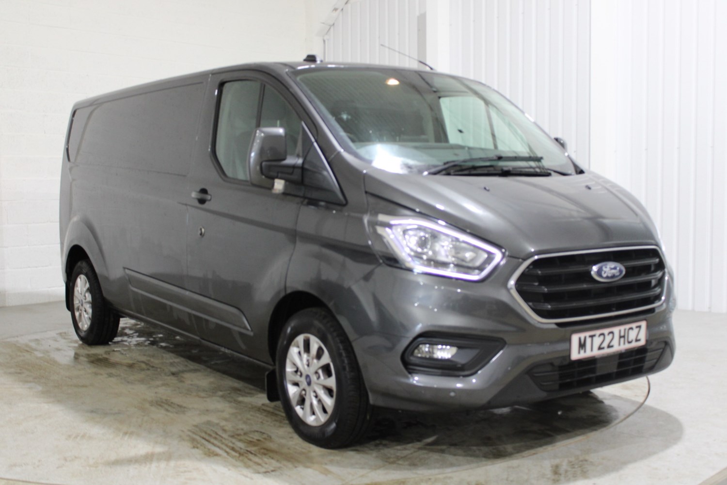 Ford Transit Custom Listing Image