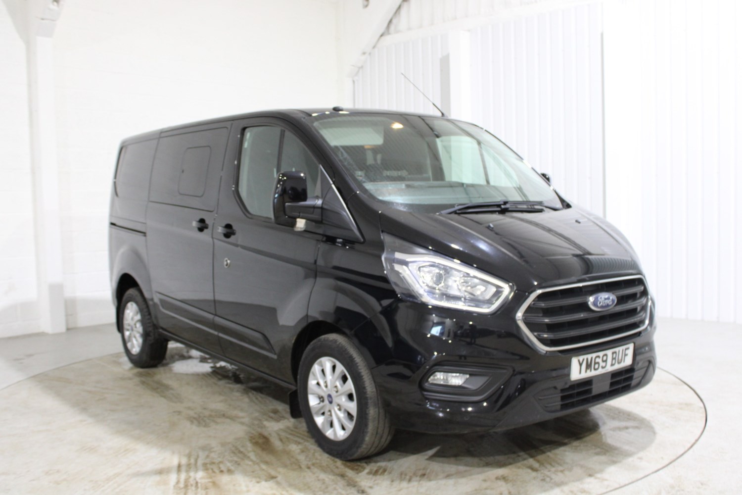 Ford Transit Custom Listing Image