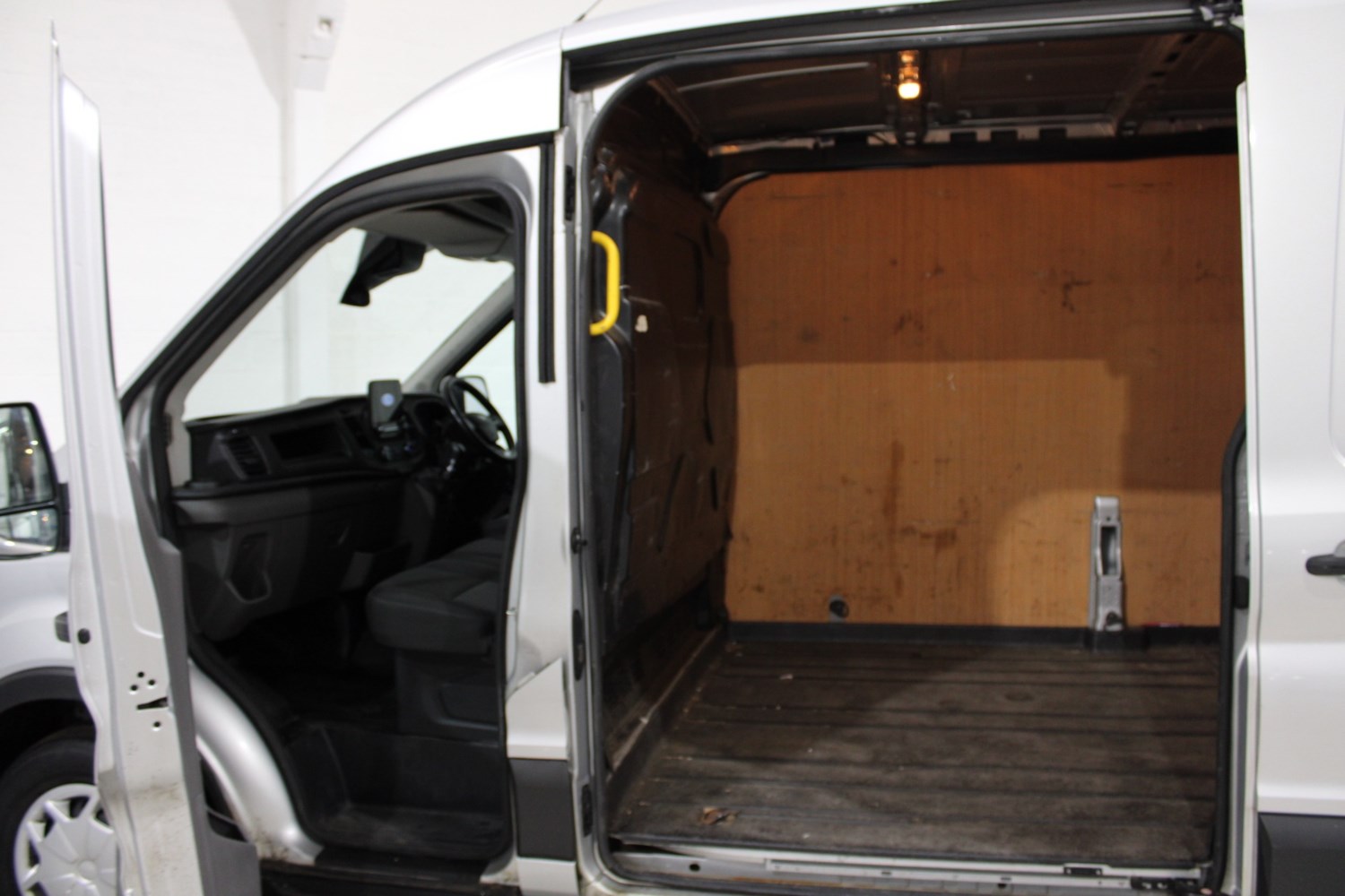 Ford Transit Listing Image