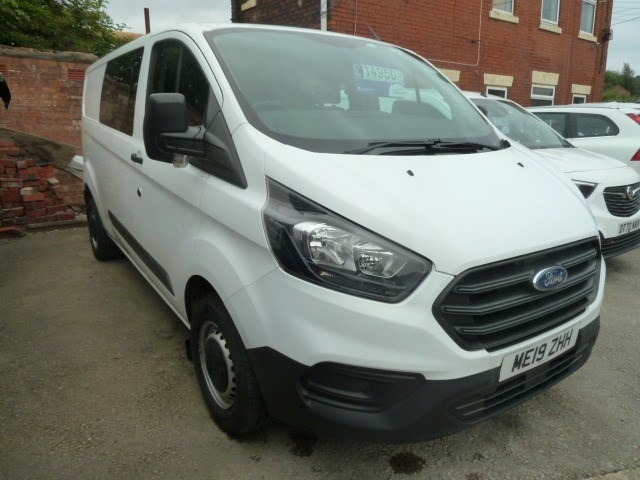 Ford Transit Custom Listing Image