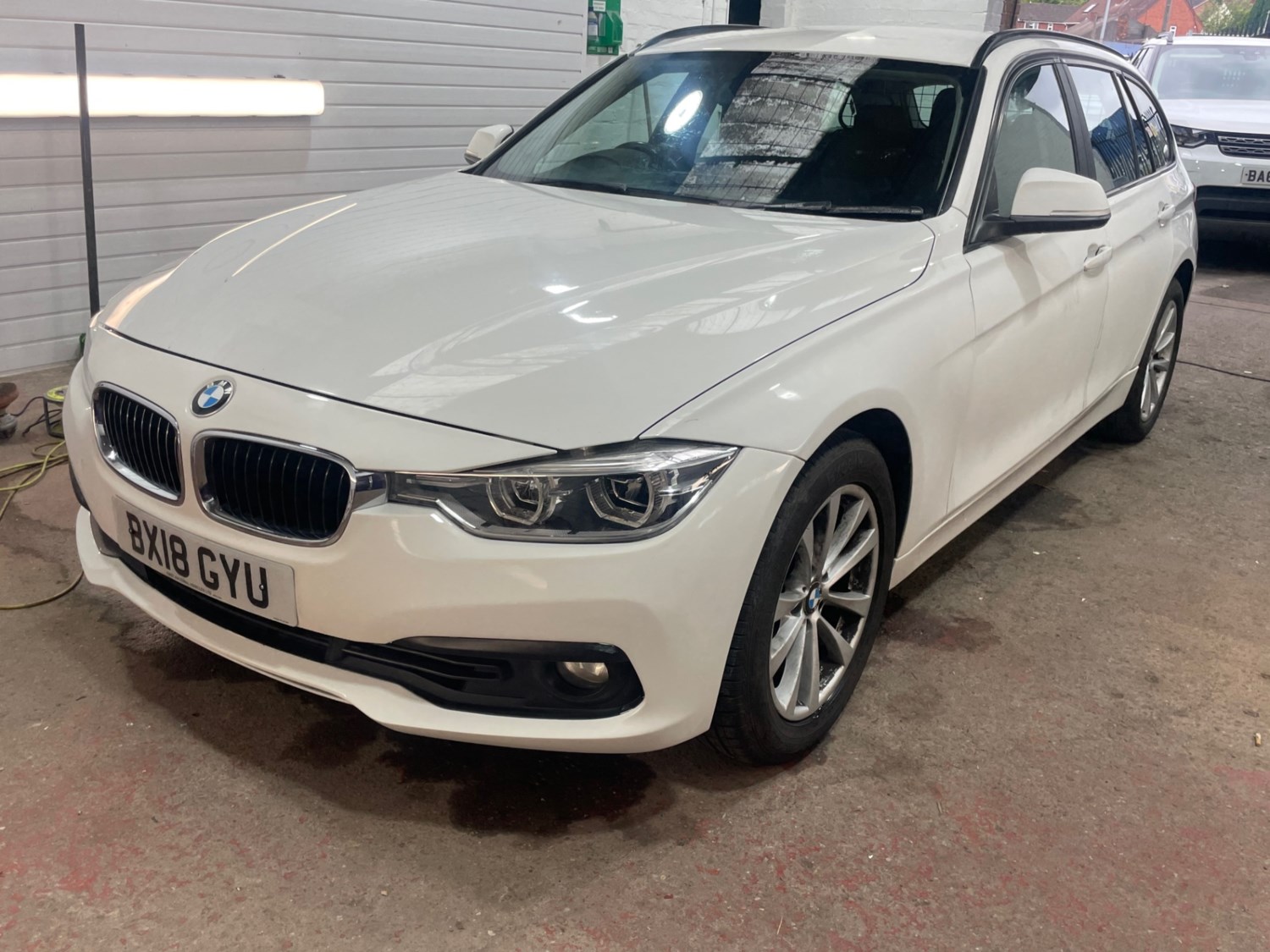 BMW 3 Series Listing Image