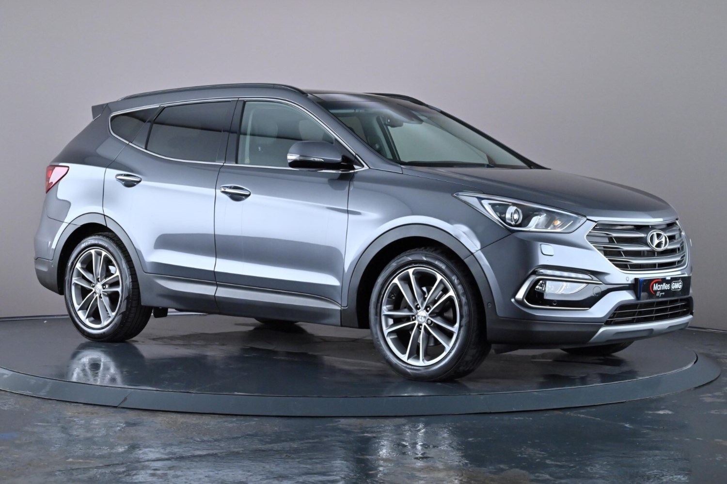 Hyundai Santa Fe Listing Image