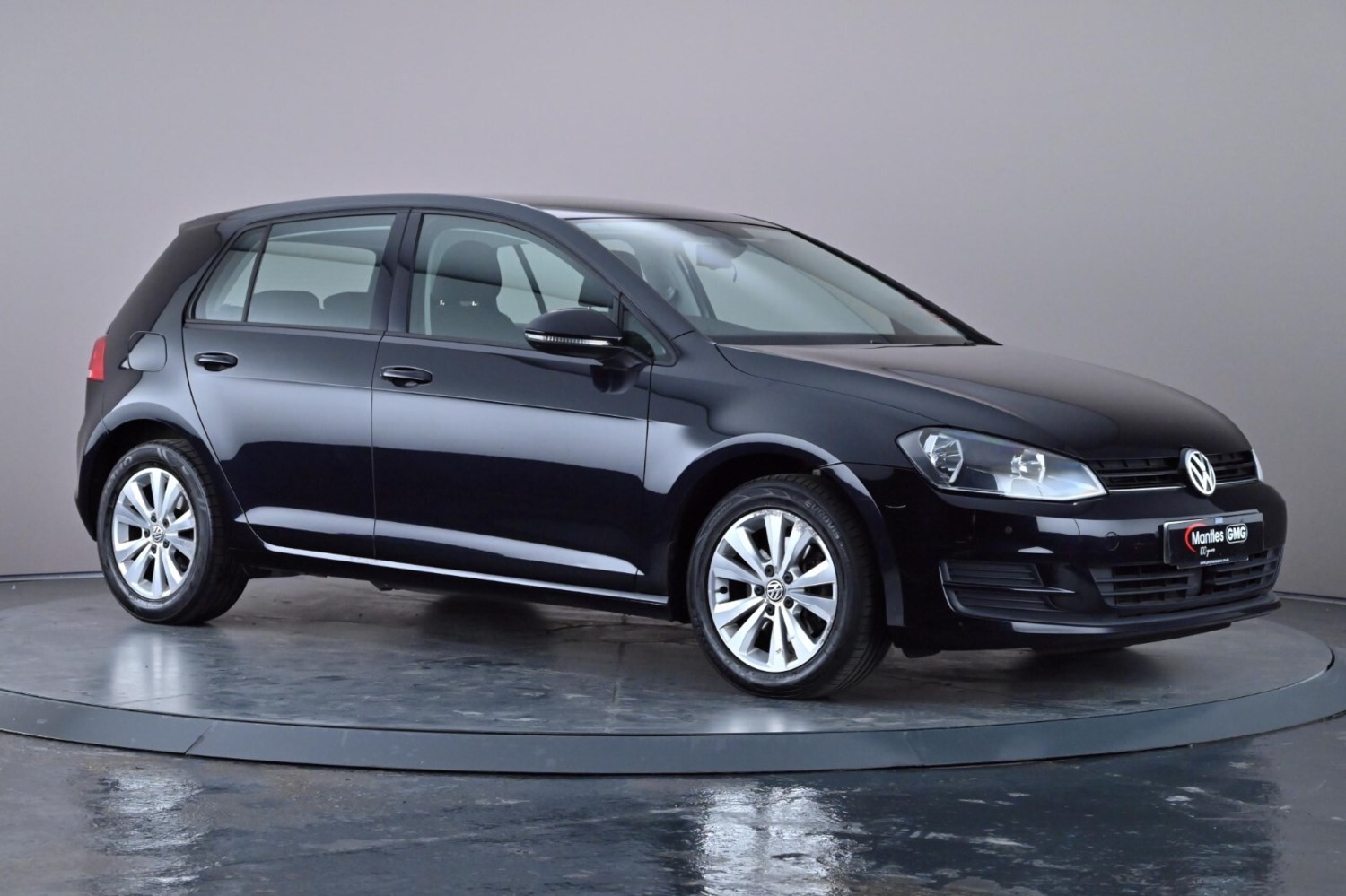 Volkswagen Golf Listing Image