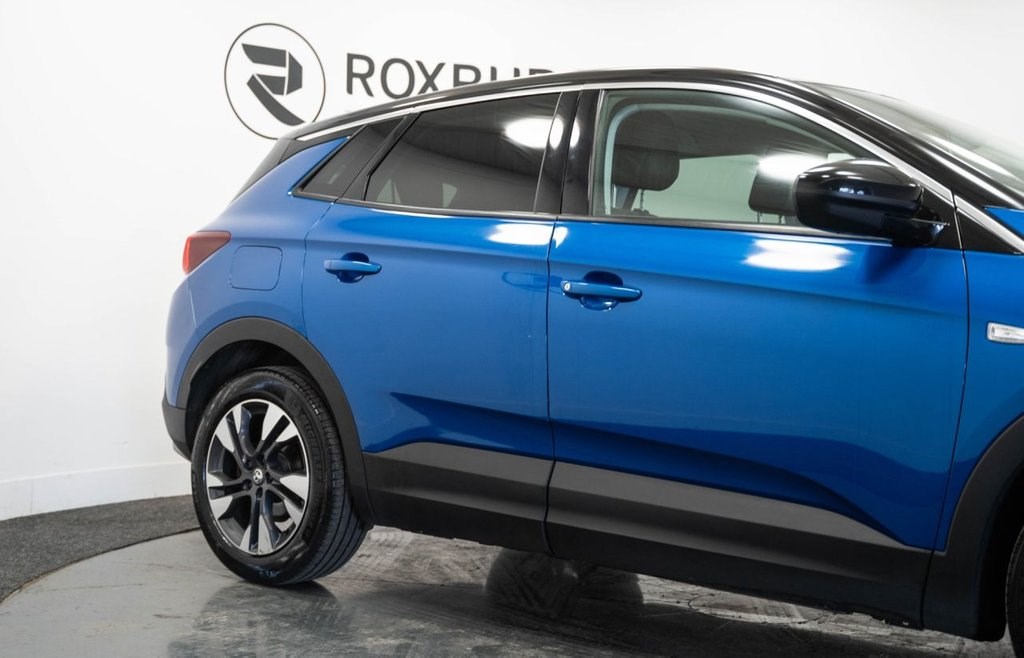 Vauxhall Grandland X Listing Image