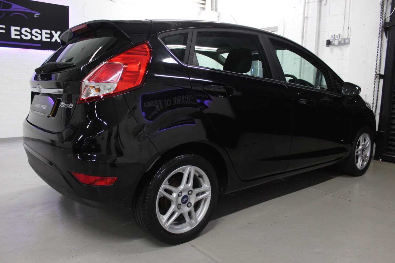 Ford Fiesta Listing Image