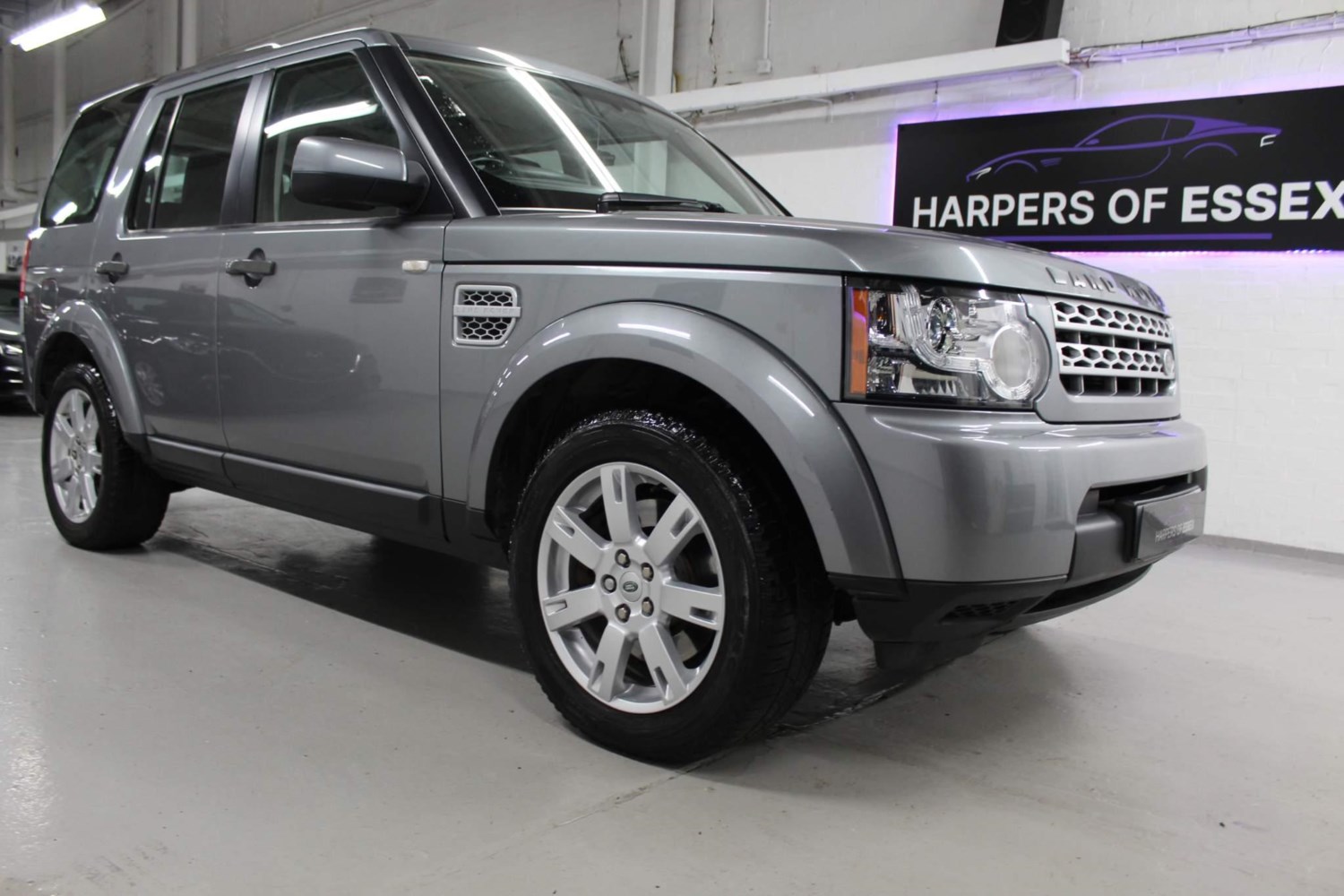 Land Rover Discovery 4 Listing Image