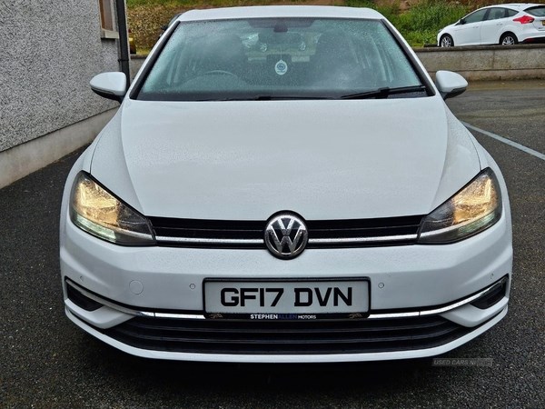 Volkswagen Golf Listing Image