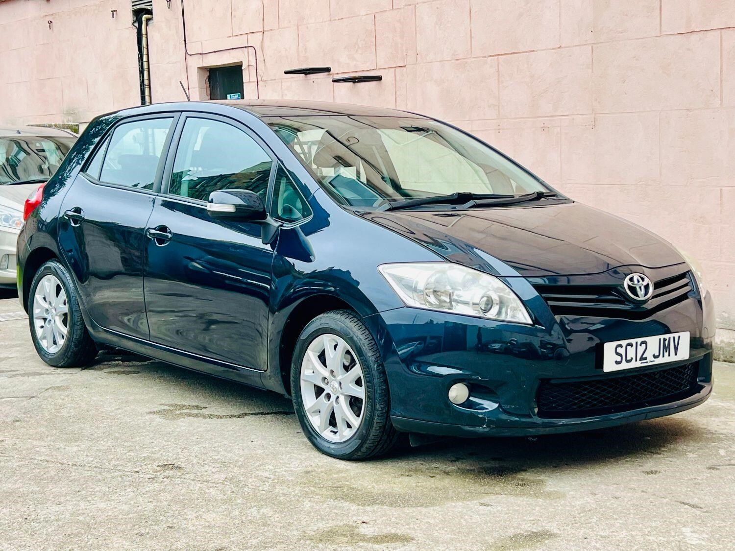 Toyota Auris Listing Image