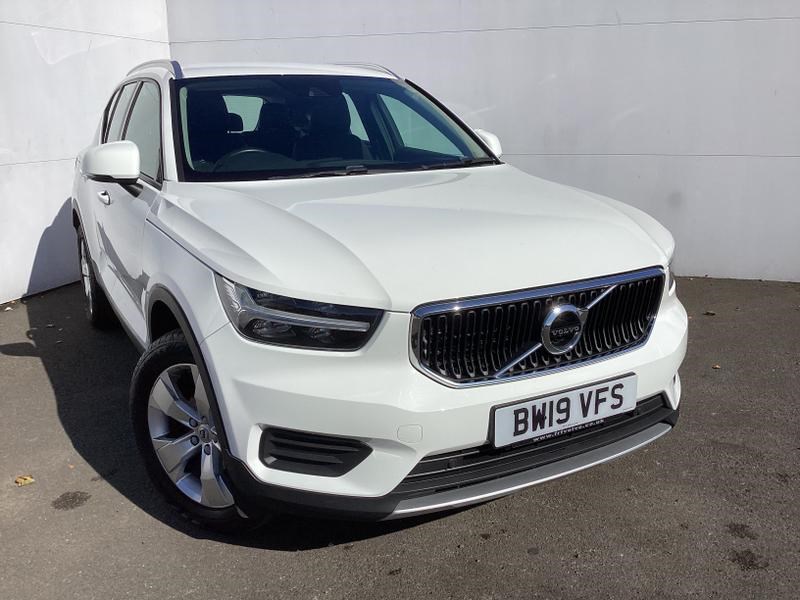 Volvo XC40 Listing Image