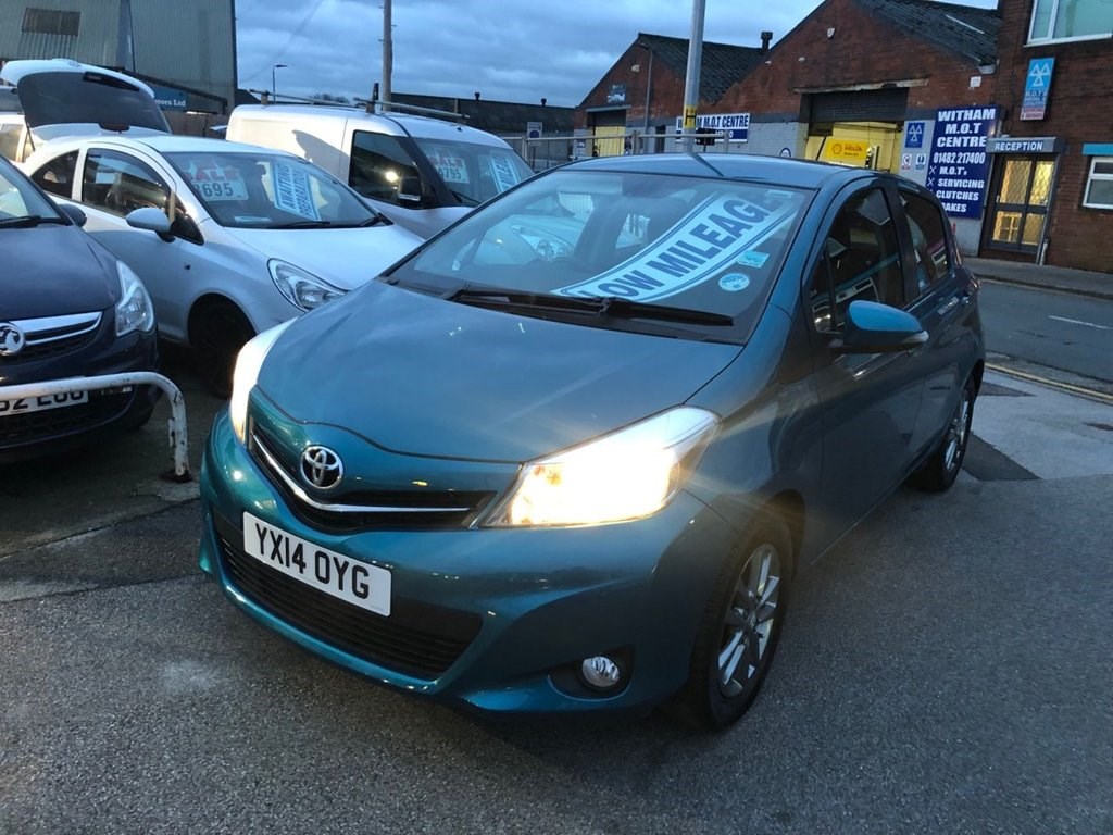 Toyota Yaris Listing Image