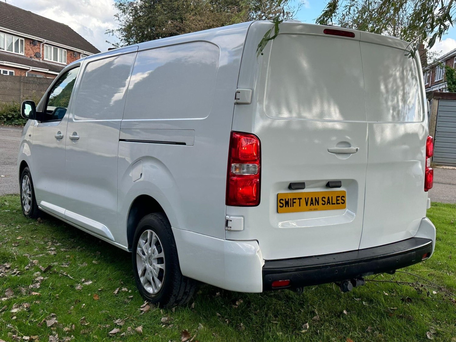 Vauxhall Vivaro Listing Image