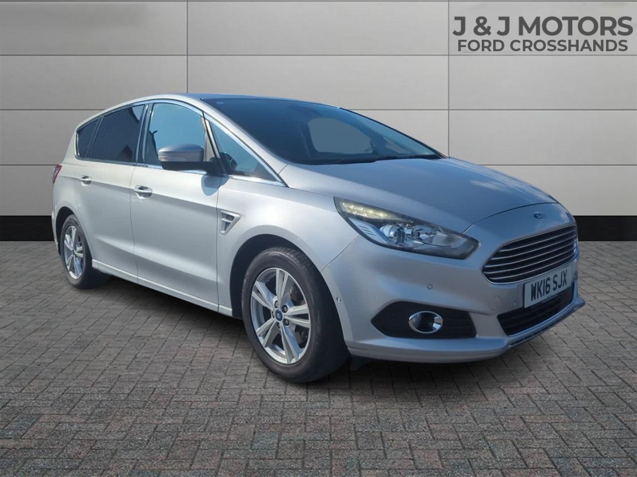 Ford S-Max Listing Image