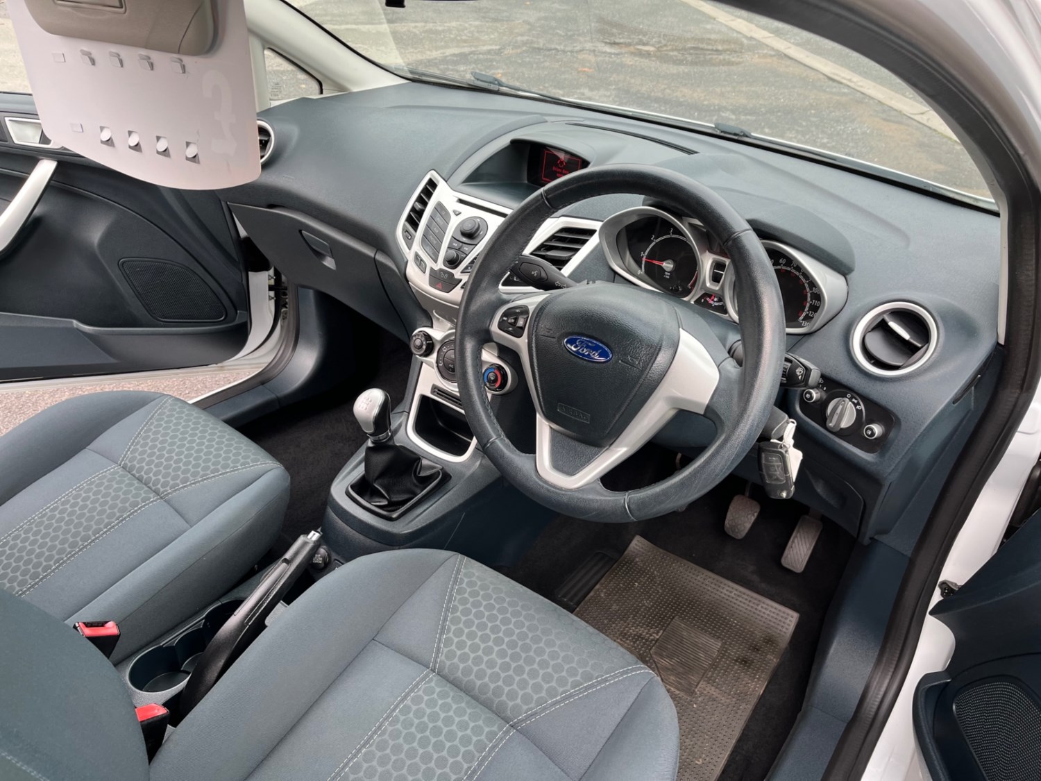 Ford Fiesta Listing Image