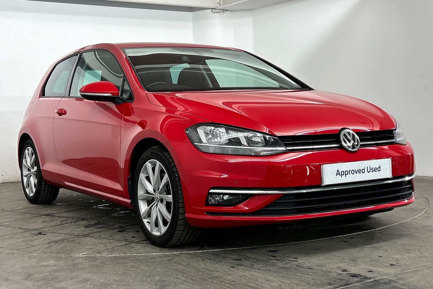 Volkswagen Golf Listing Image