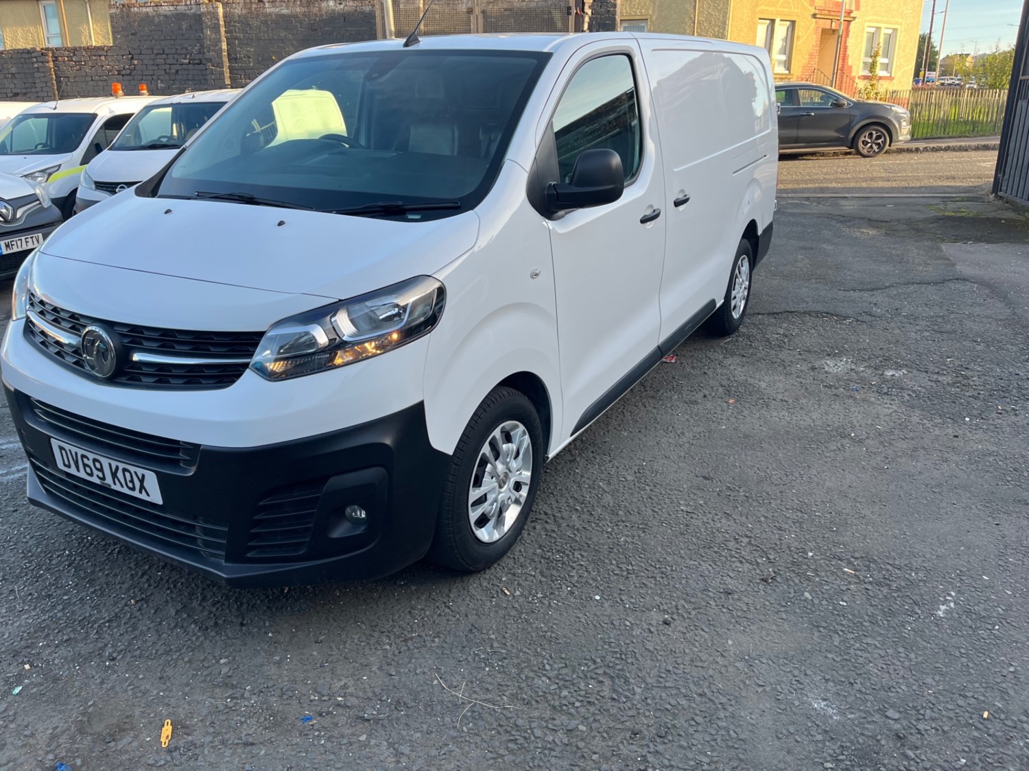 Vauxhall Vivaro Listing Image