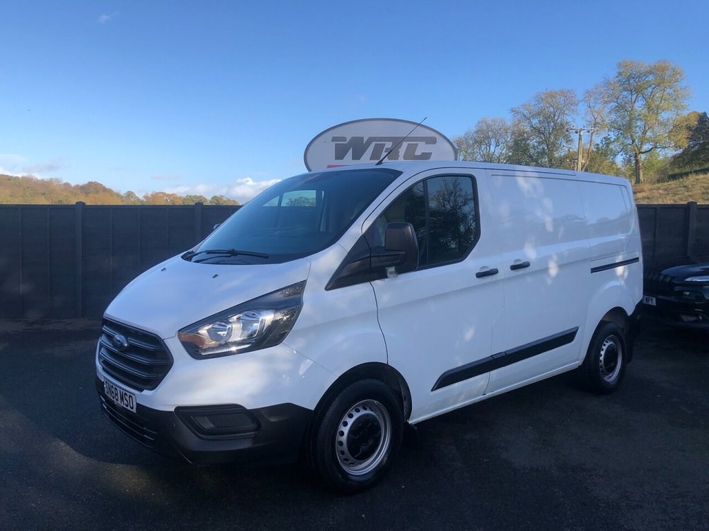 Ford Transit Custom Listing Image