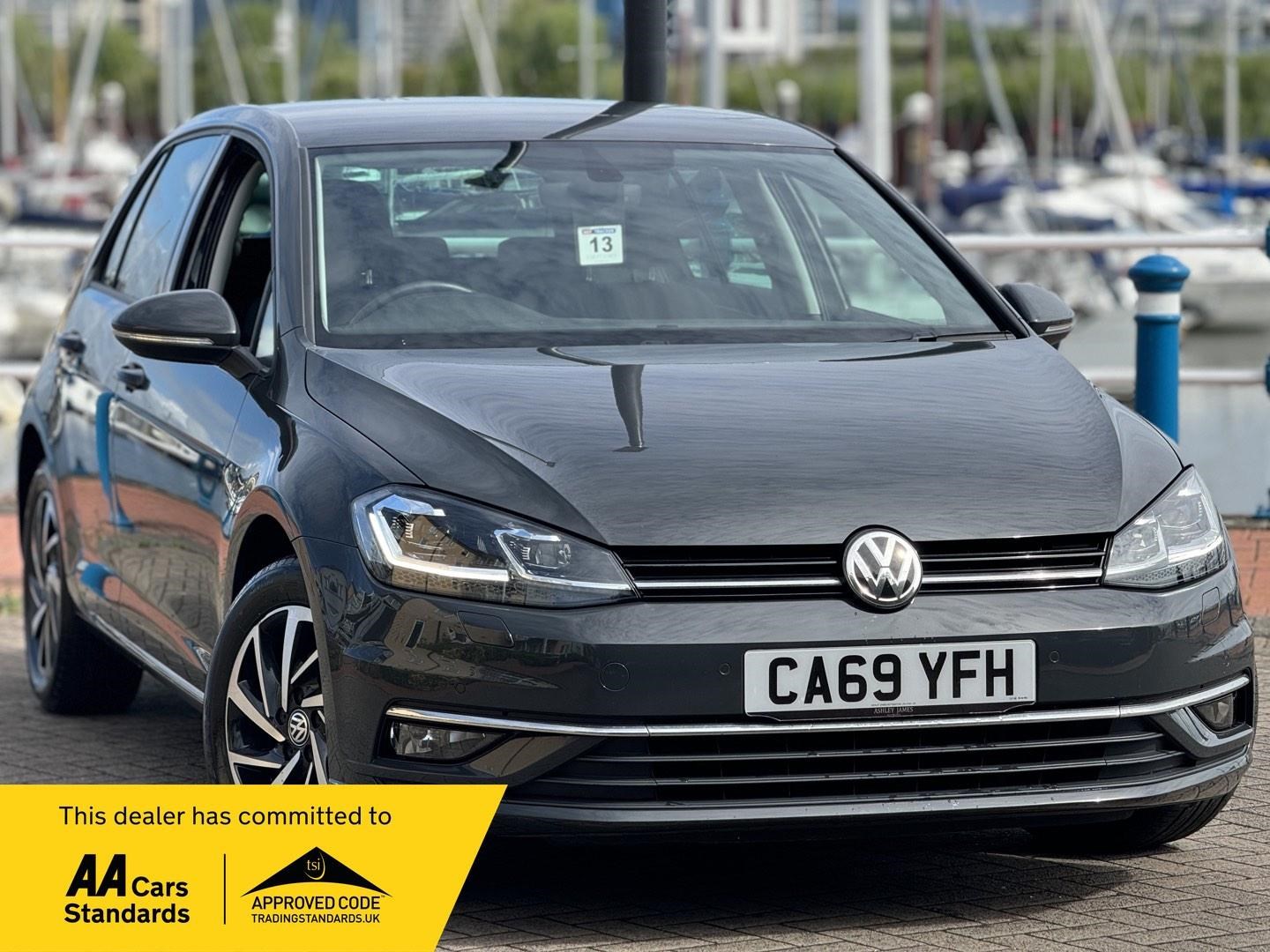 Volkswagen Golf Listing Image