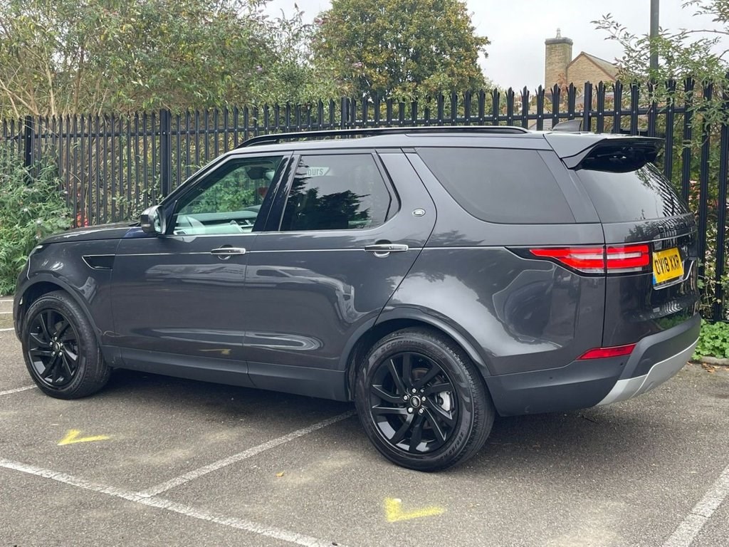 Land Rover Discovery Listing Image