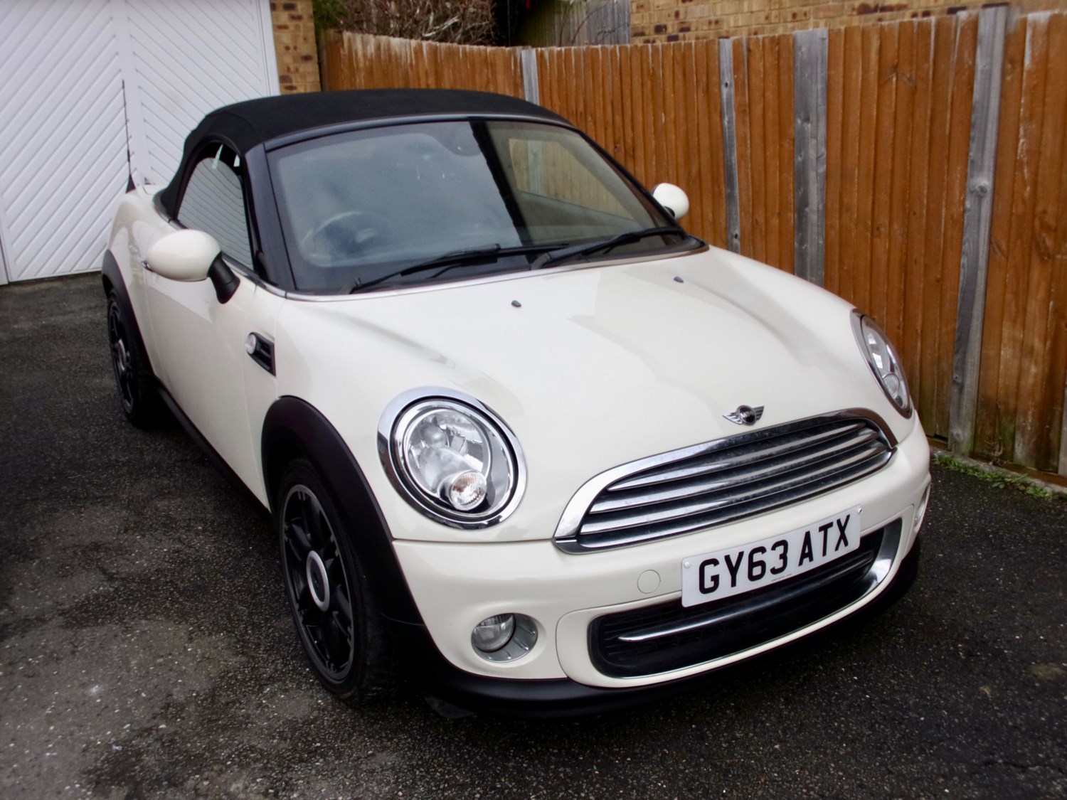 MINI Roadster Listing Image