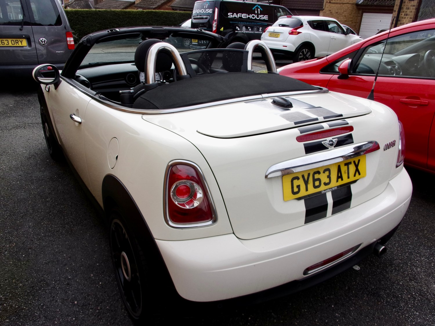 MINI Roadster Listing Image