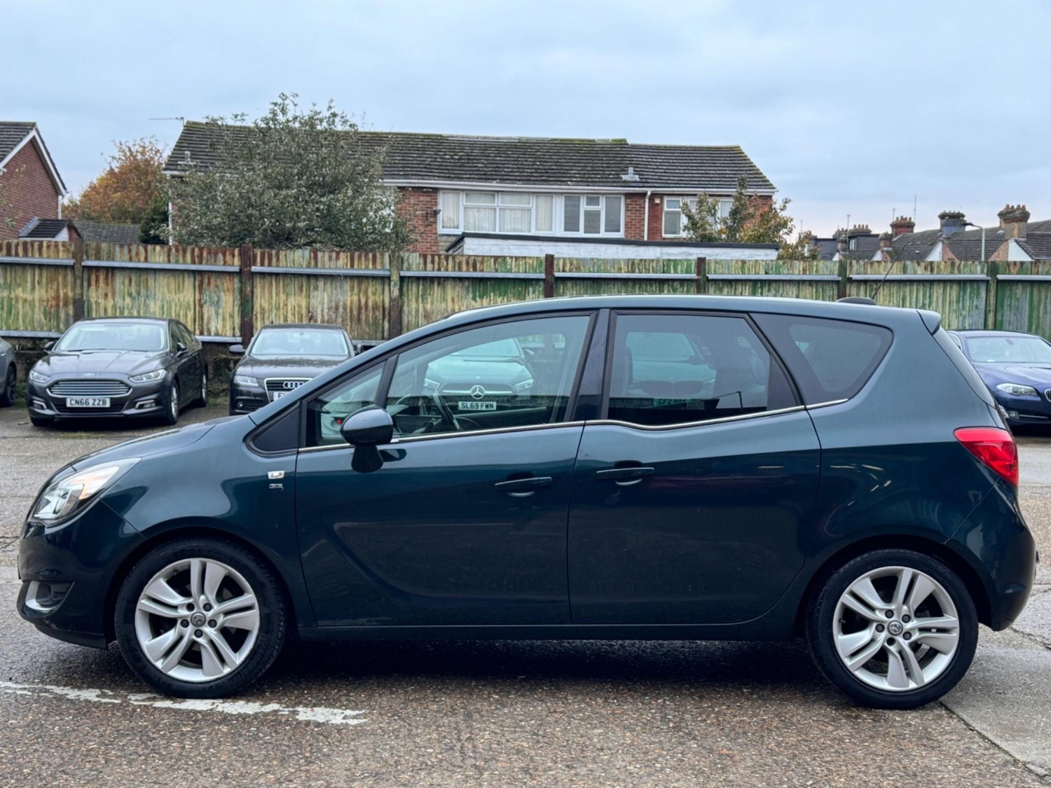 Vauxhall Meriva Listing Image