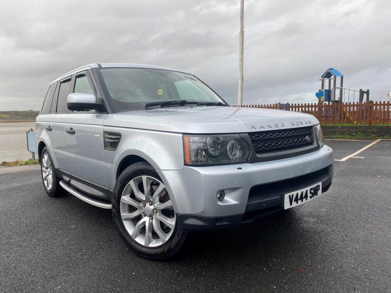 Land Rover Range Rover Sport Listing Image